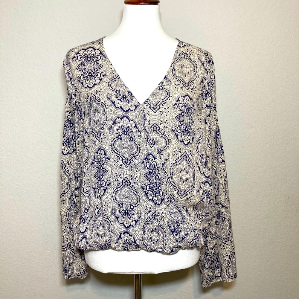 NWT ALTAR’D STATE Surplice Medallion Paisley Print Boho Faux Wrap Blouse Small